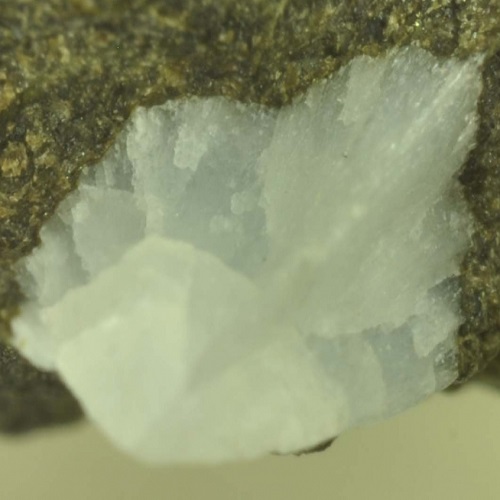 garronite-(Ca)